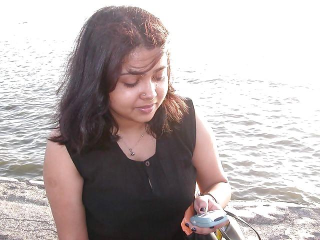 25P CHUBBY INDIAN AMATEUR....SO BEAUTIFUL !!!