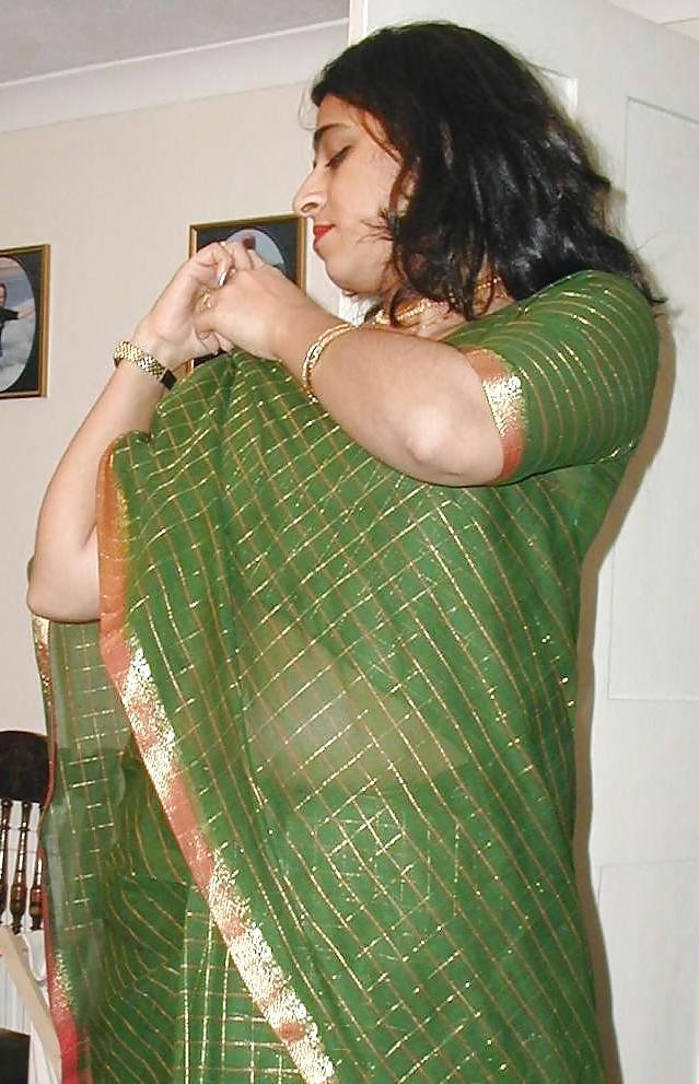 25P AMATEUR INDIAN DESI I