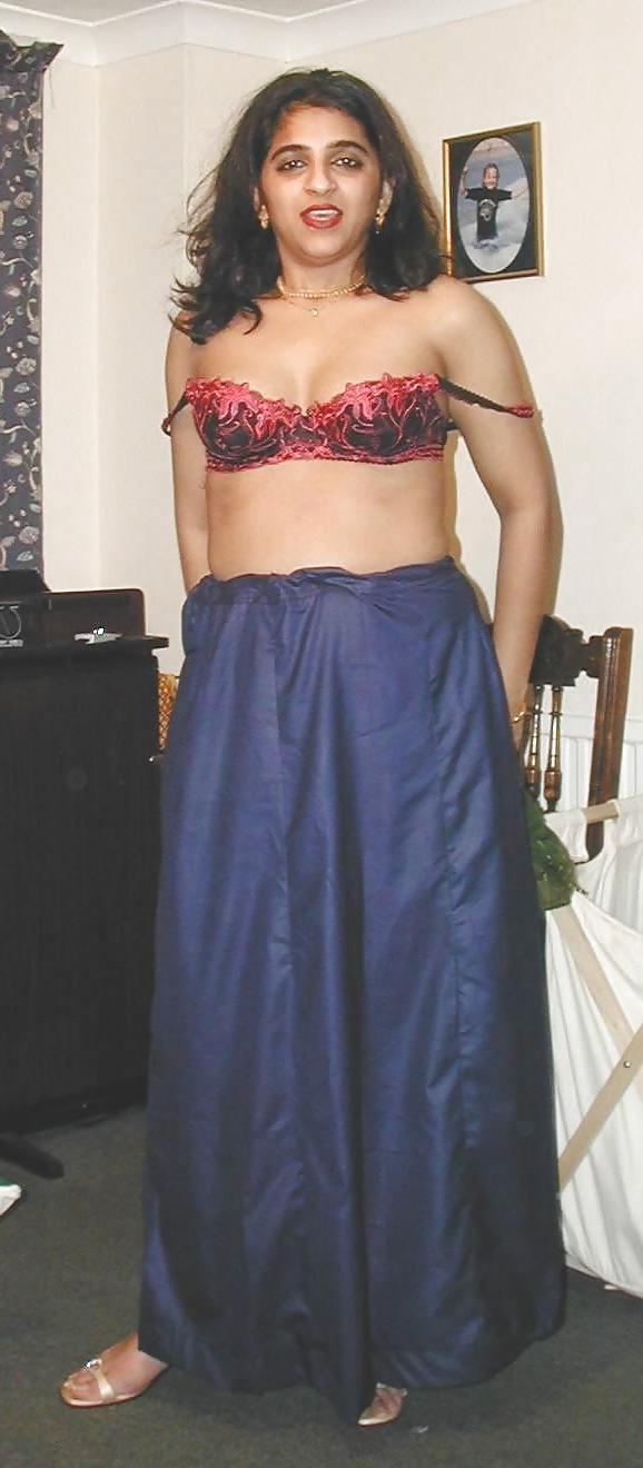 25P AMATEUR INDIAN DESI I