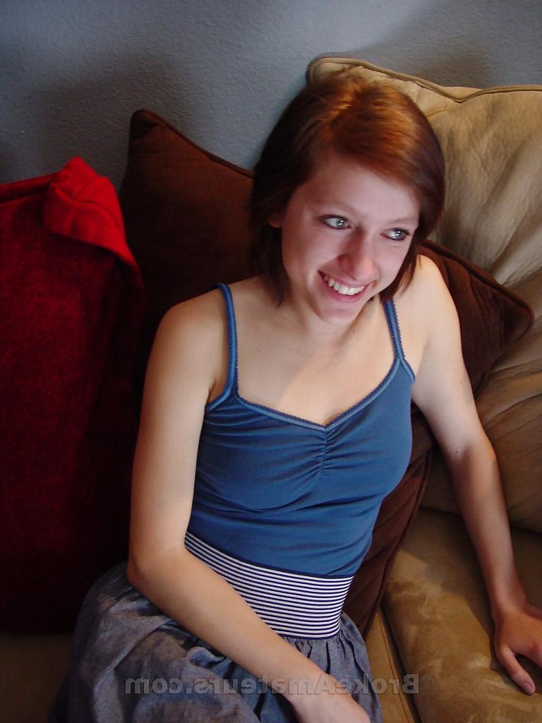 21P Amateur Petite Teen 18 yo Sucking Cock Young
