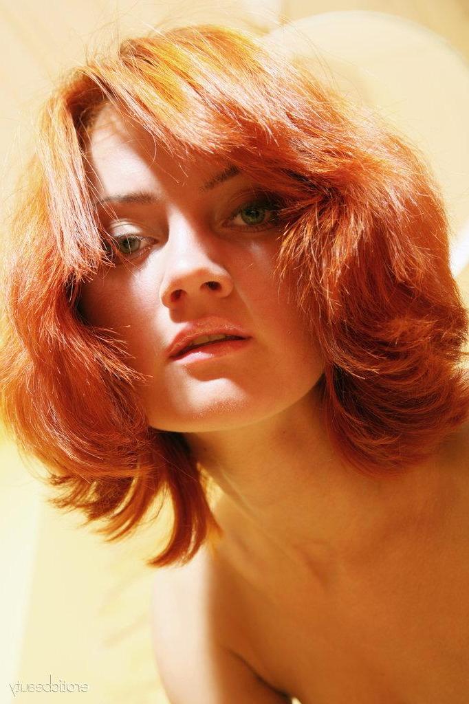 16P The sultry redhead Tamina puts on a dazzling show, flaunting her smooth body and firm assets on the series Red Top.