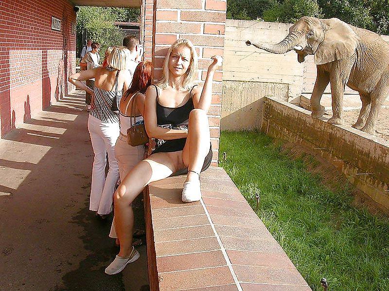 20P Amateur Public Nudity