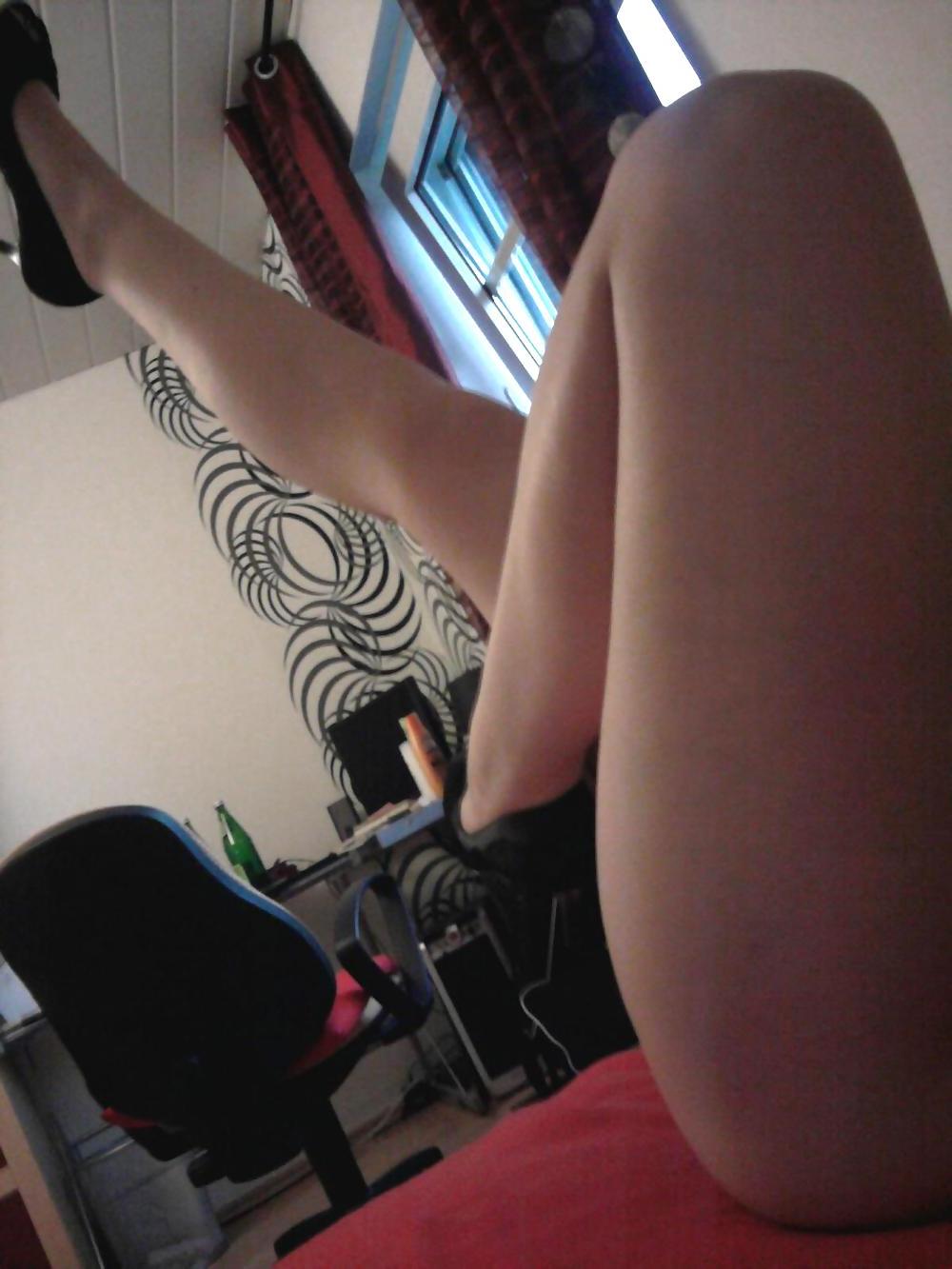25P Sexy german amateur homemade ex-girlfriend masturbate Part 2