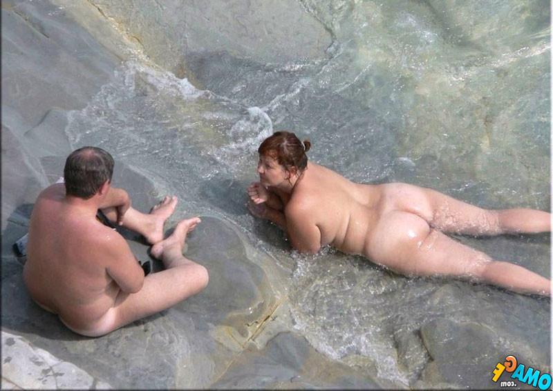 16P outdoor flashing pictures