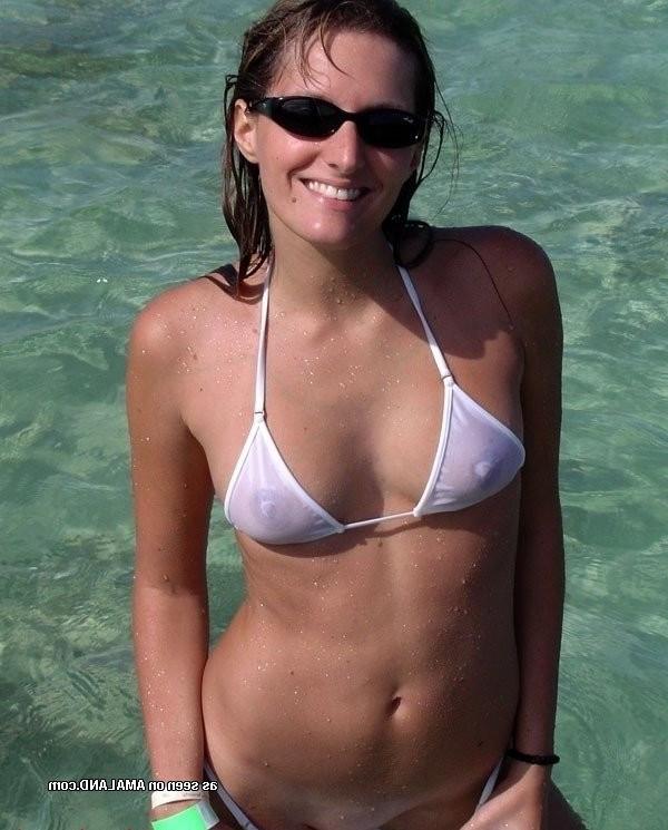 15P Real amateur wives showing off naked
