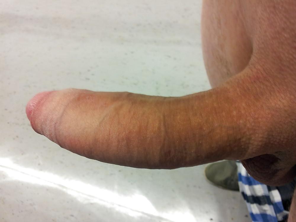 16P Naked amateur showing his white monster cock