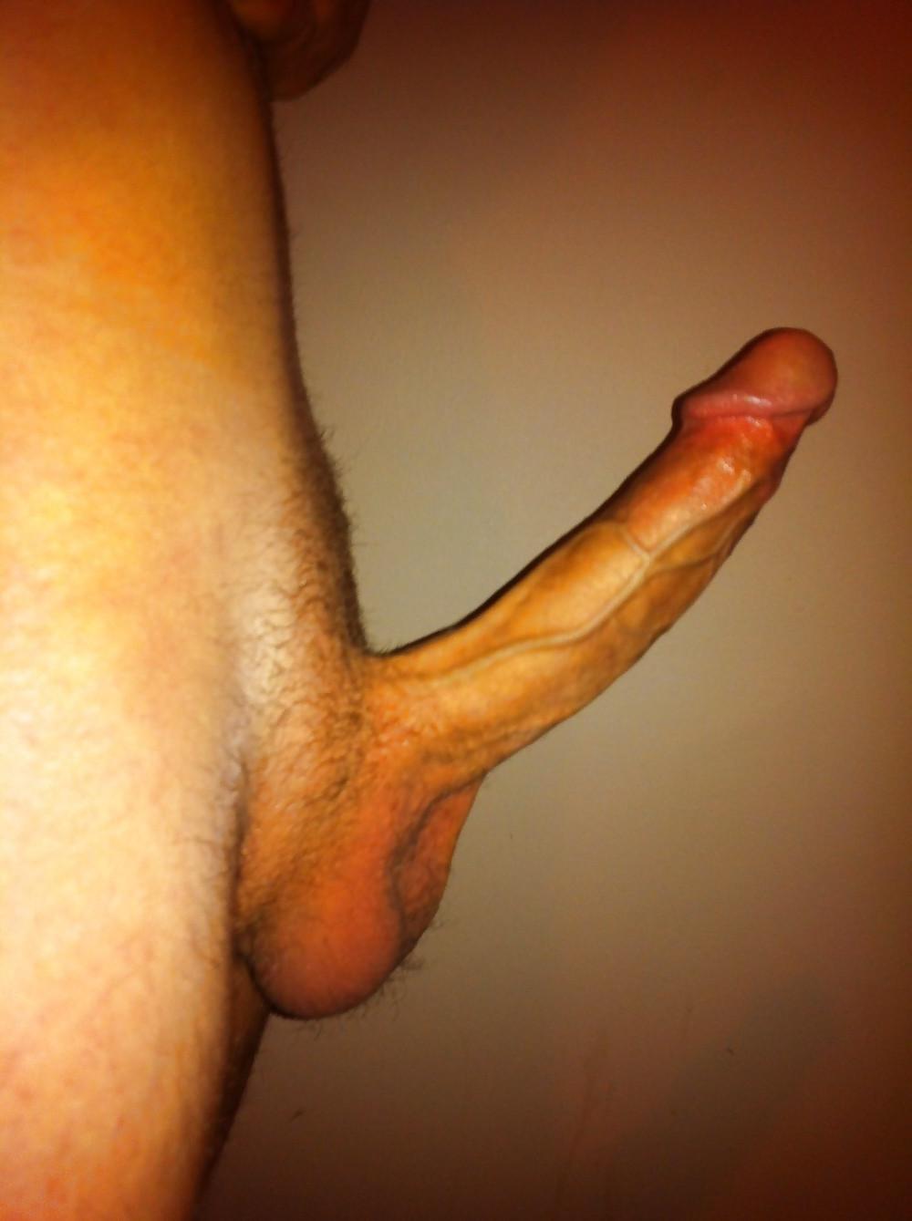 16P Naked amateur showing his white monster cock