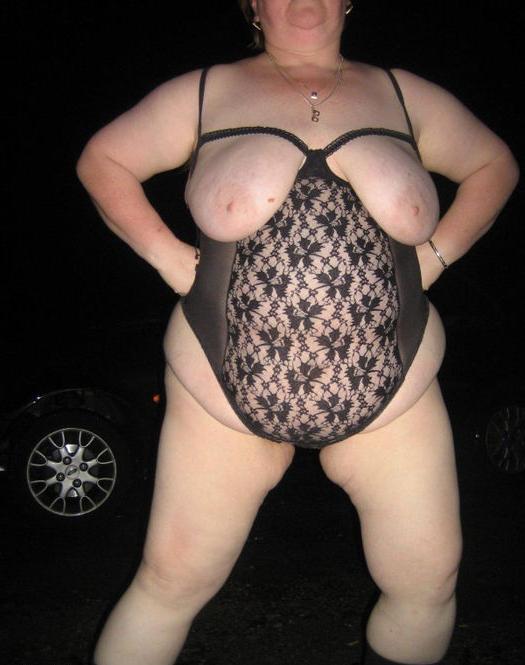 15P PERVERT fat AMATEUR