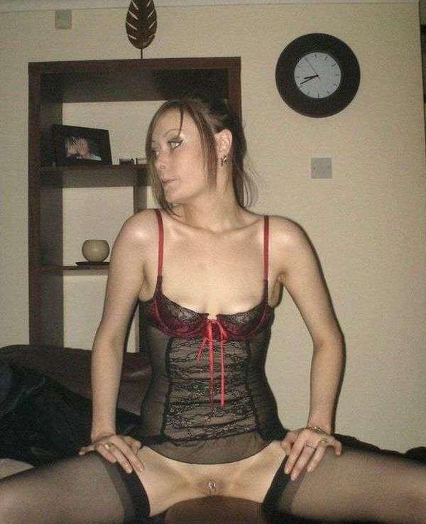 15P Lonely amateur wife who loves to get kinky
