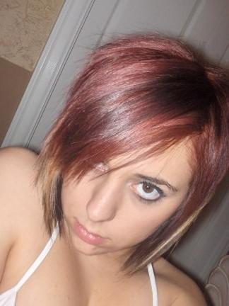 16P Punk teen selfshooter doing alluring poses