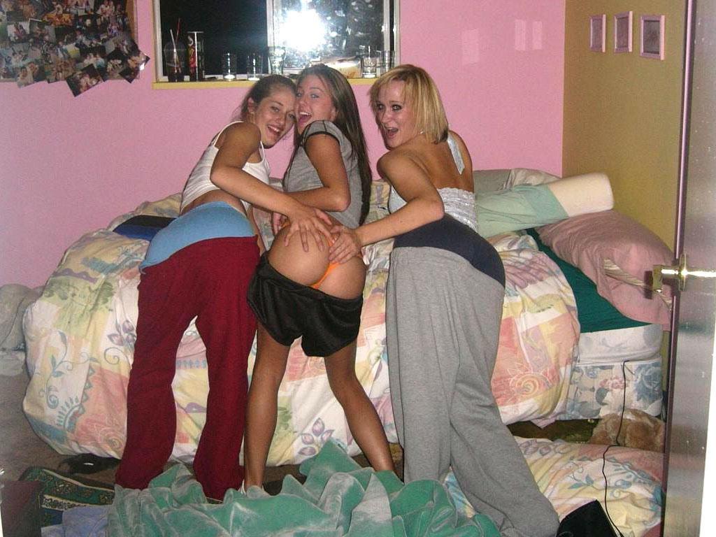 15P Homemade amateur teen girlfriends get trashed at college parties