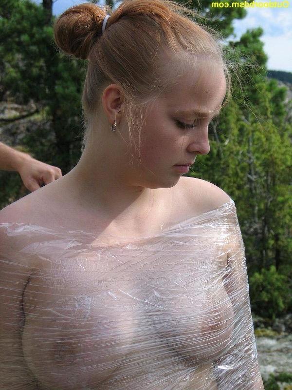 20P Outdoor bondage with plastic wrap