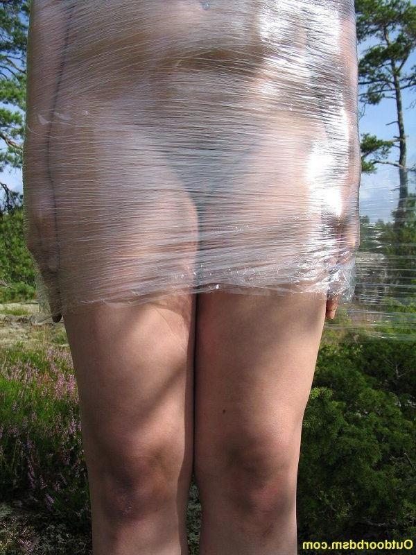 20P Outdoor bondage with plastic wrap