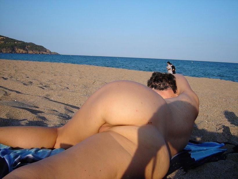 15P Bouncy breasted nudist teen strips and bares all
