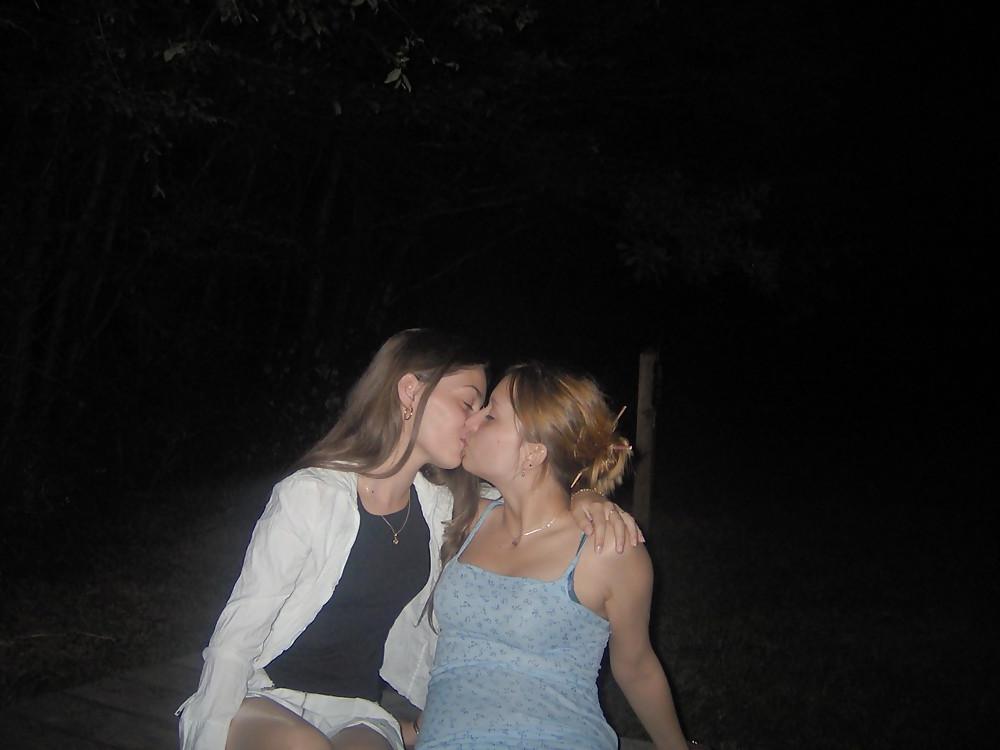 15P Hot French Brunette Amateur