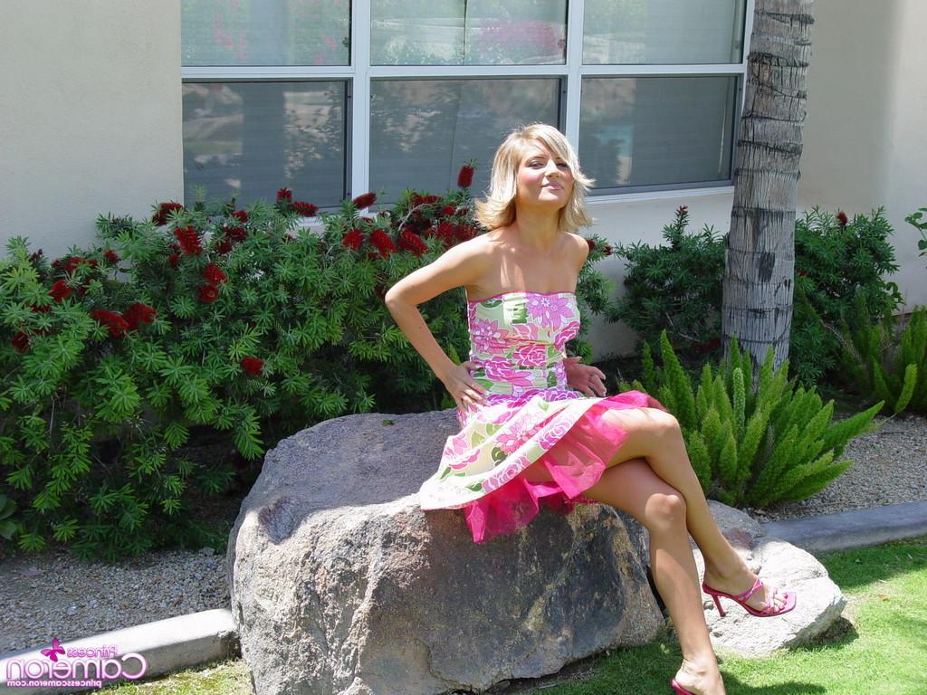 16P Outdoor nudity