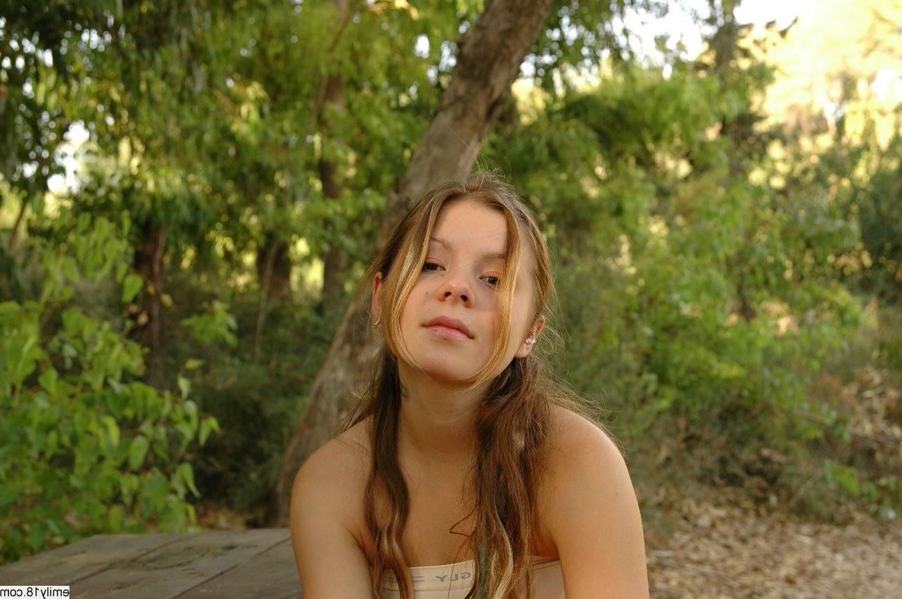 16P Cute teen girl Emily outdoors