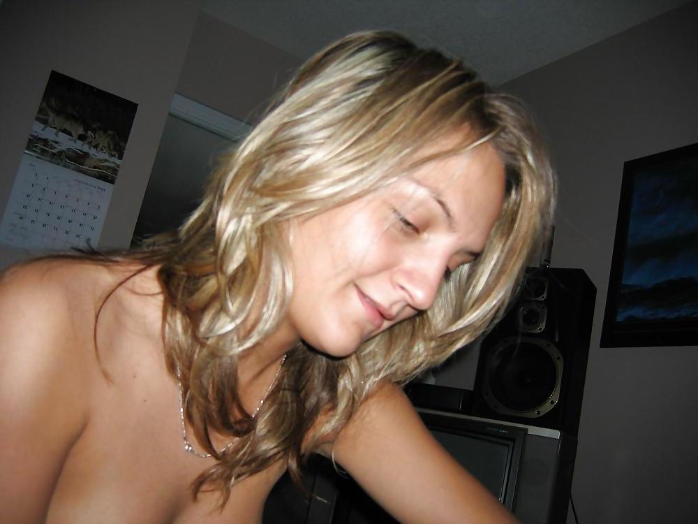 25P Amateur Young Blond Teen