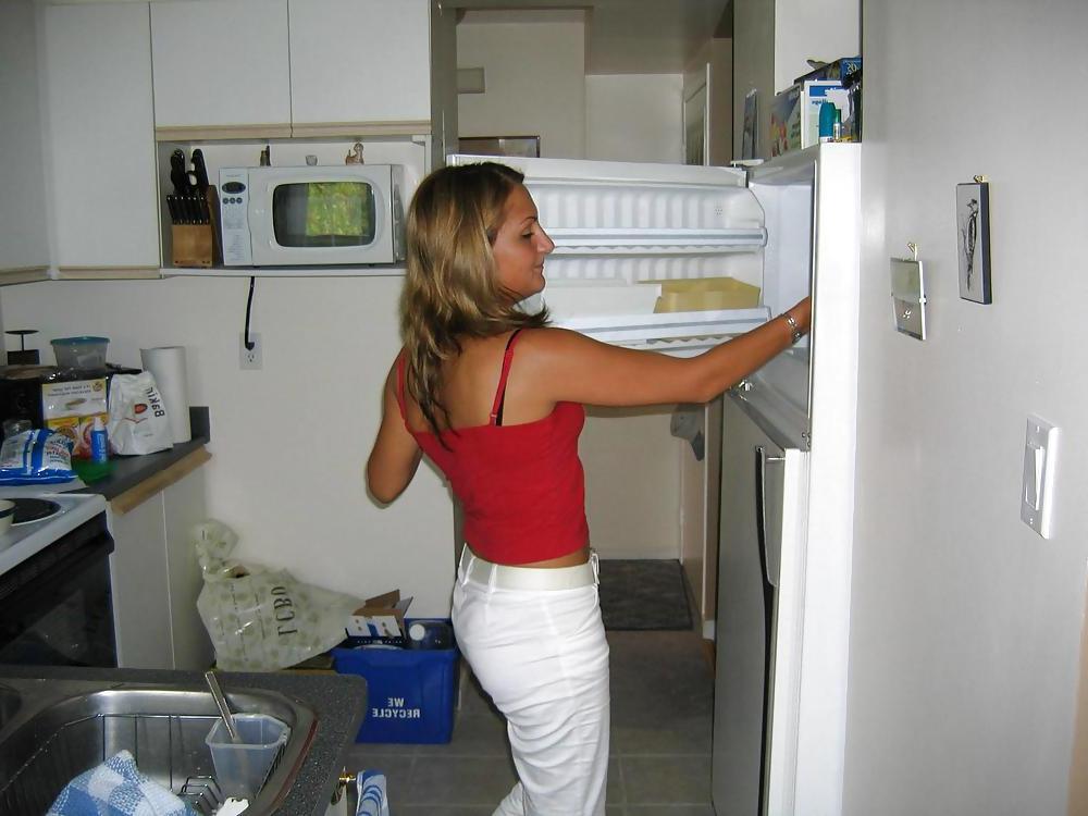 25P Amateur Young Blond Teen