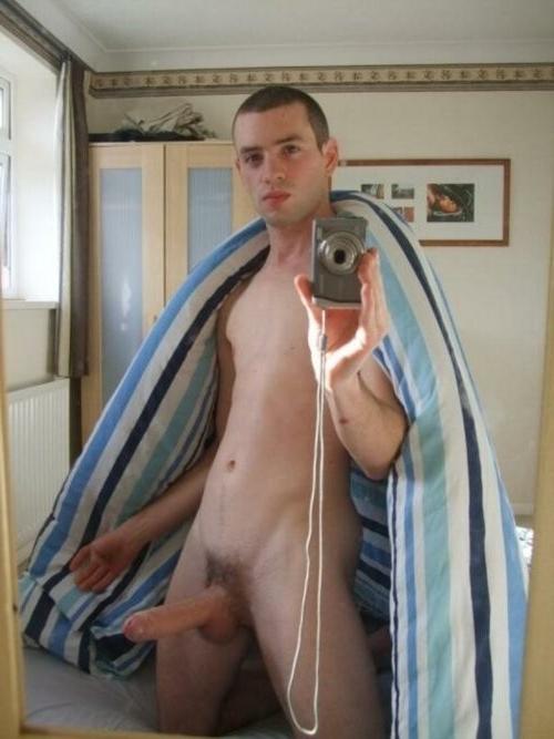 16P Nude amateur showing his huge white penis