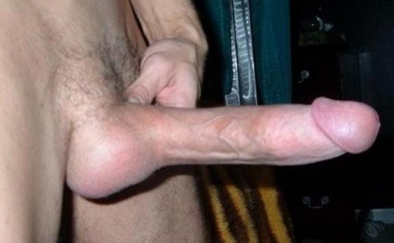 16P Real amateur showing his big stiff penis