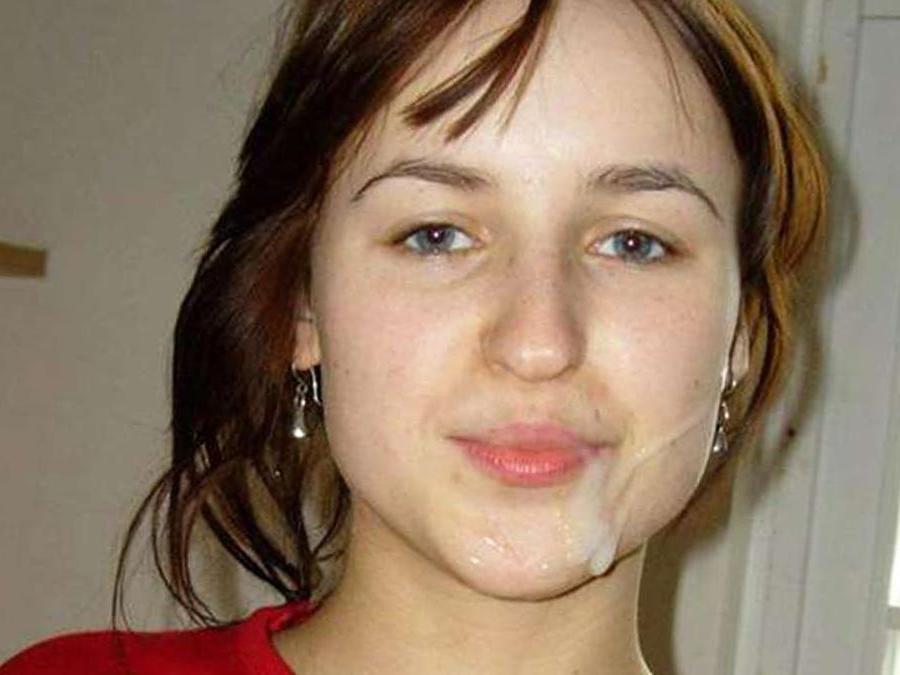 15P Real amateur girlfriends taking sticky cumshots
