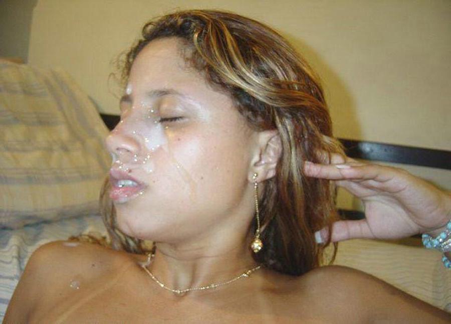 15P Real amateur girlfriends taking cum facials