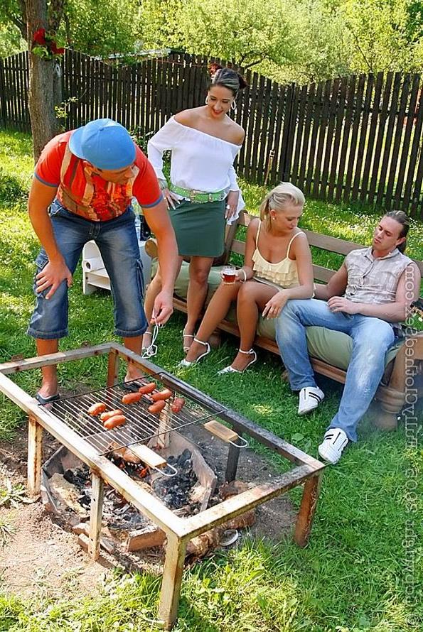 16P Babes sharing two hard cocks at outdoor party