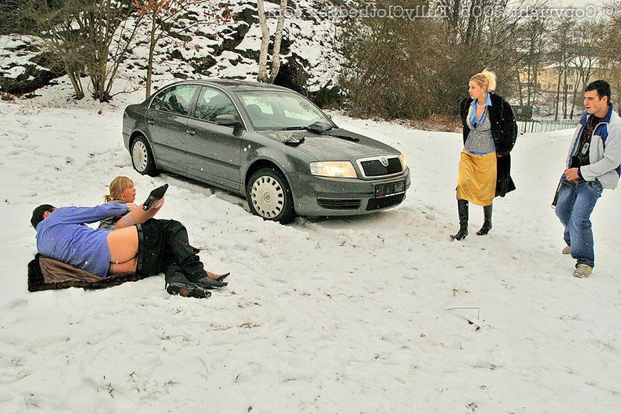 16P Babes in fur melt snow with hot outdoor groupsex