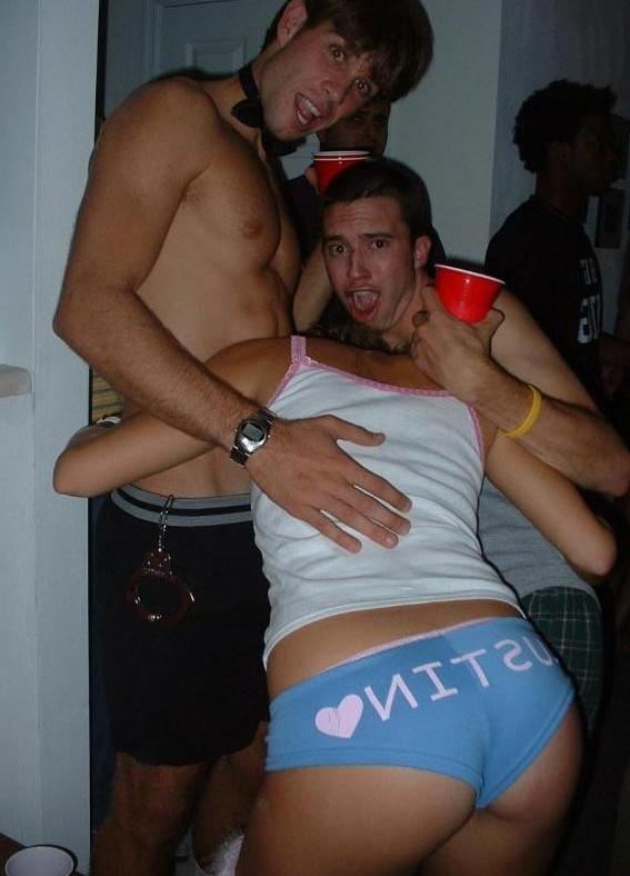 15P Really drunk amateur girlfriends going wild