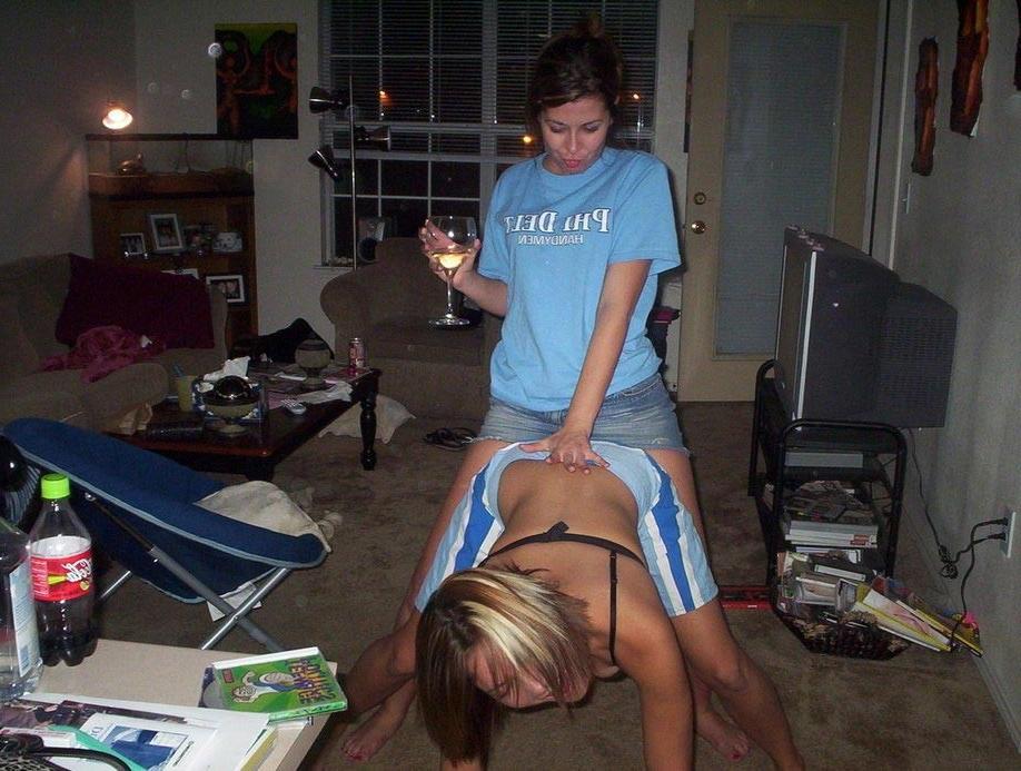 15P Really drunk amateur girlfriends going wild