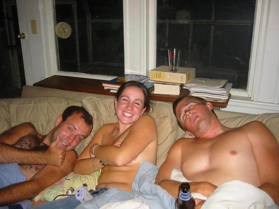 15P Really drunk amateur girlfriends going wild
