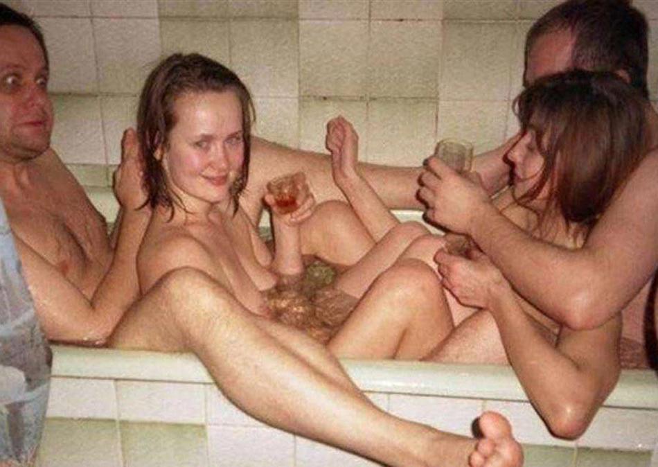 15P Really drunk amateur girlfriends going wild
