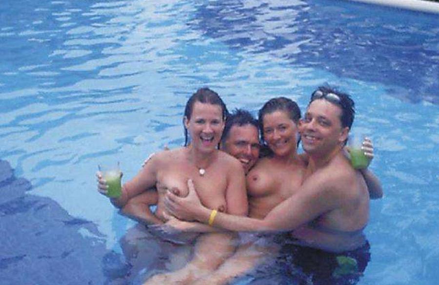 15P Really drunk amateur girls at a pool party