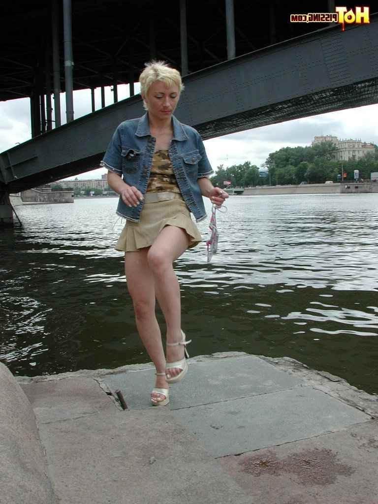 16P Blonde cant wait to pee so she pees outdoors