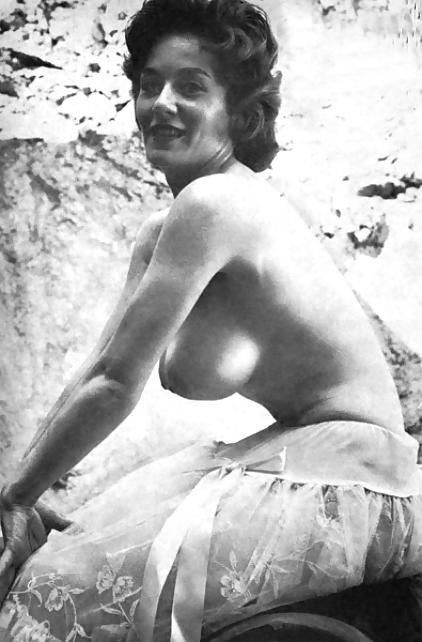 19P Sabine Demois - Alluring and characterful