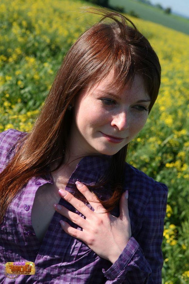 15P Redhead natural teen shows off perfect body outdoors