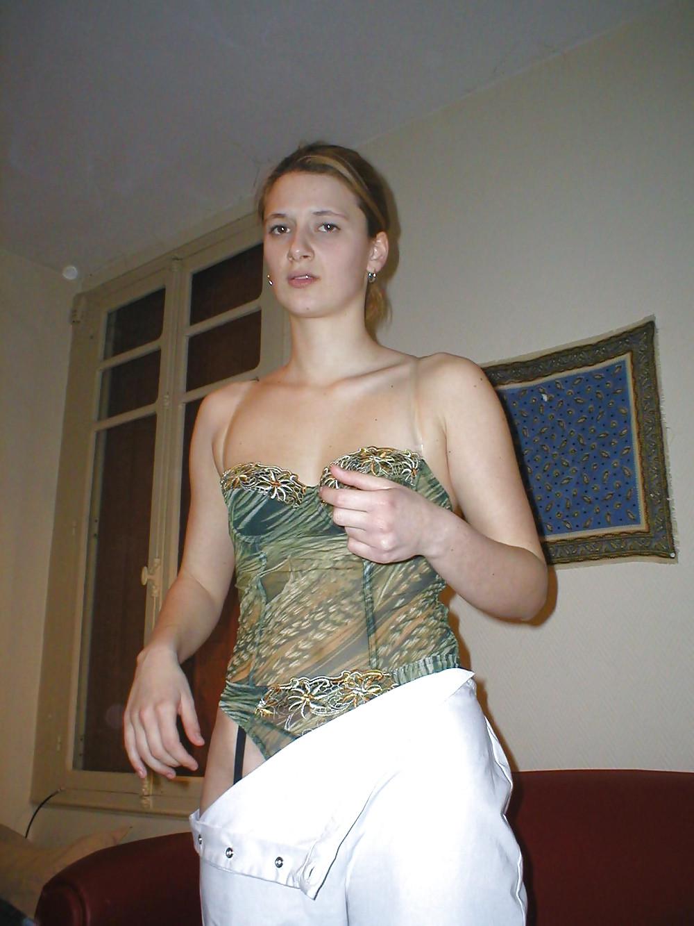 25P Amateur french nurse