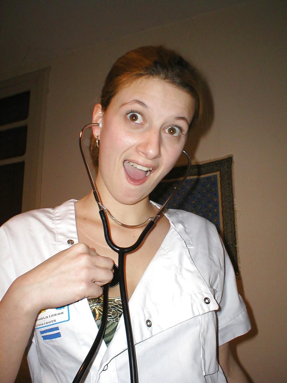 25P Amateur french nurse