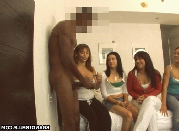 15P Amateur teen girls giving handjob to a huge black cock guy