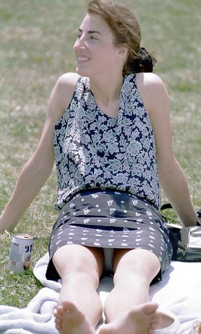 25P Amateur Upskirt Erotica 3 By twistedworlds