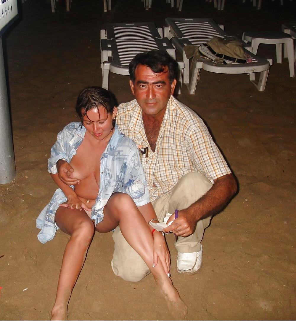 25P Russian sexwife. Amateur porn. Group Sex.