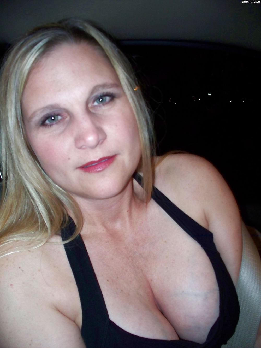 13P Amateur Girl with Big Boobs