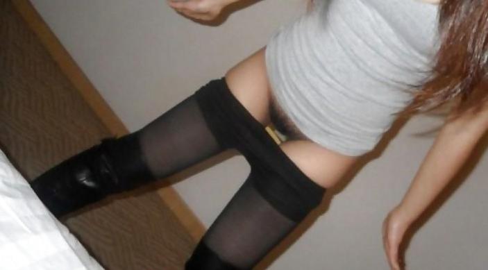 12P The Beauty of Amateur Asian Ass and Pussy