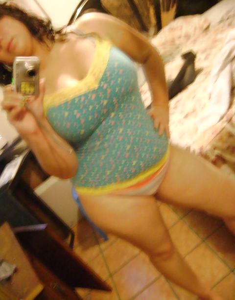 25P Mexican Hairy Amateur Pics