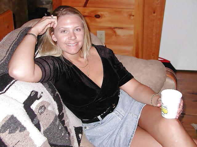 25P Sexy Blonde Amateur Milf, Wive, Mature