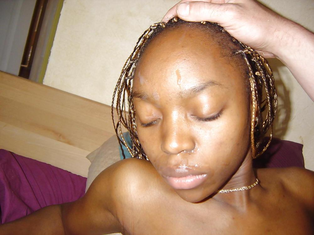 25P Sexy Ebony Teen Amateur
