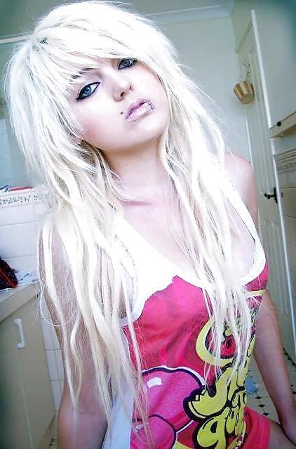 25P MIX Amateur Babes AND Teen by Darkko