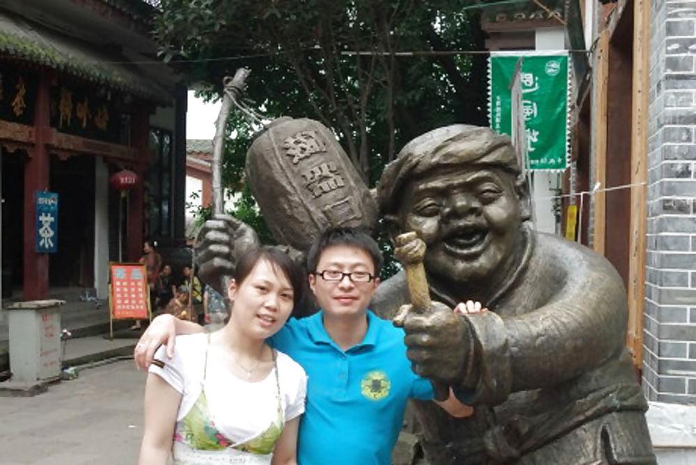 23P The Beauty of Amateur Asian Hairy  Wife