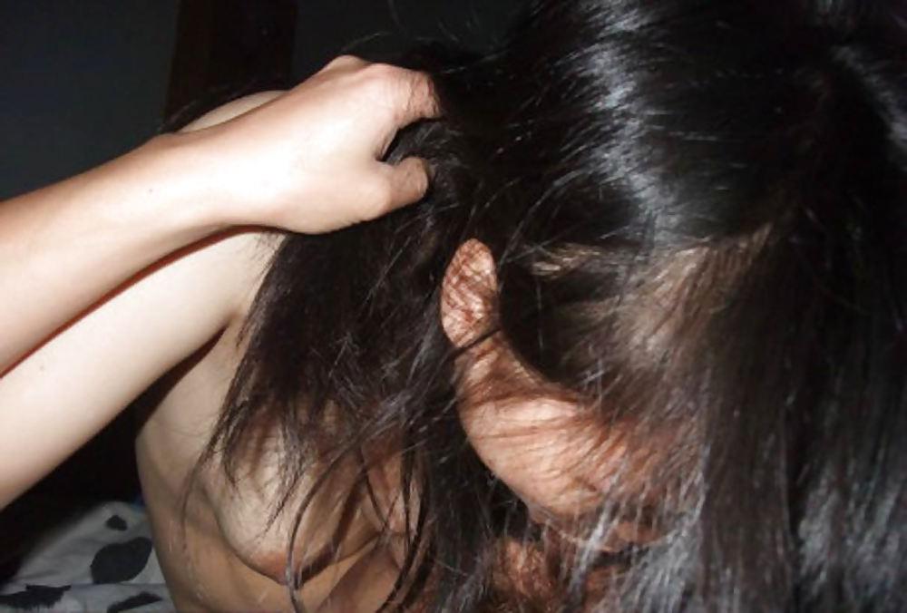 23P The Beauty of Amateur Asian Hairy  Wife